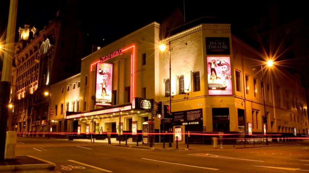Manchester: Palace Theatre - Show Film First
